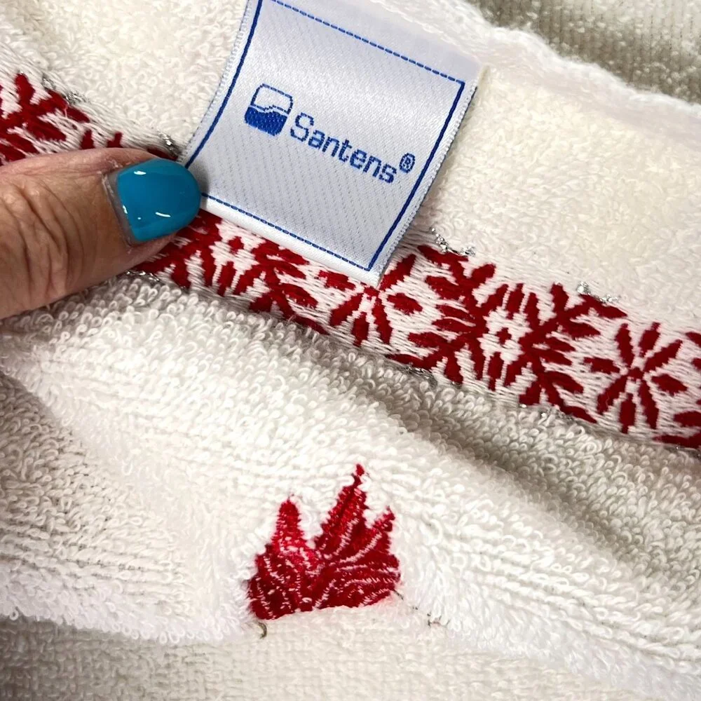 Santens Embroidered Cardinal Bath Towel Set of 2 USA Holiday Sparkle Snowflake